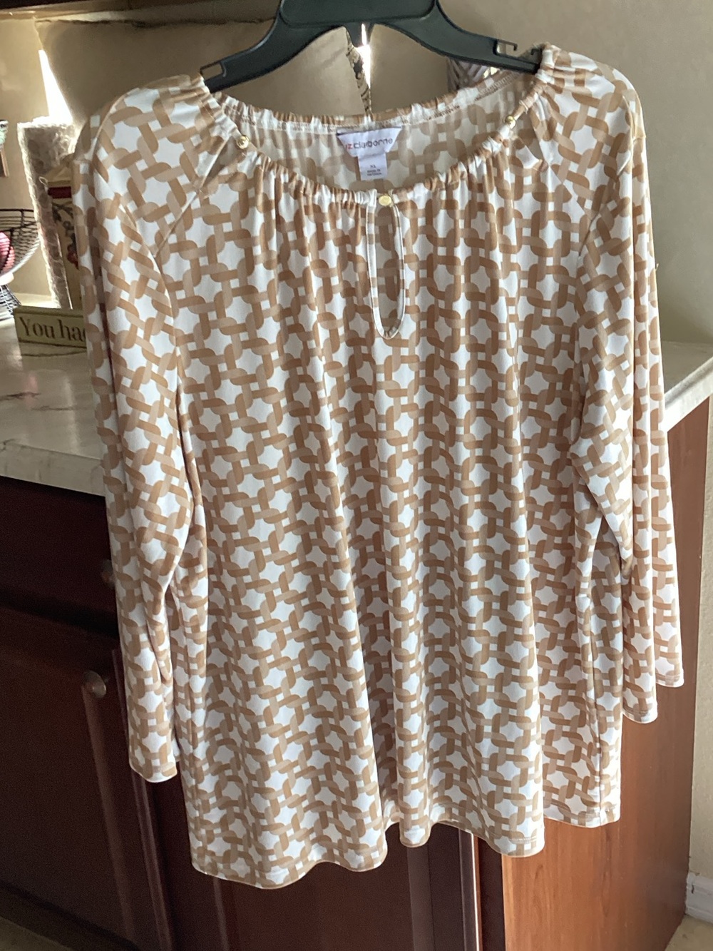 Liz Claiborne Cream and Tan Geometric Peasant Blouse - Picture 1 of 3
